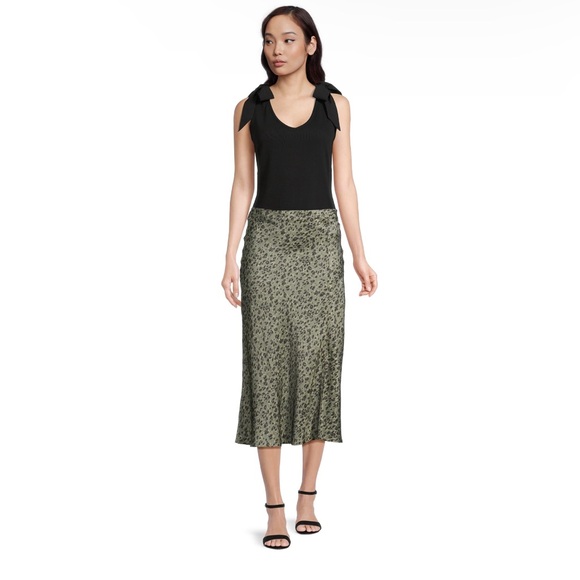 Time and Tru Women's Satin Midi Skirt with Side Slit, Size: xl - Picture 9 of 10